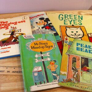 Lot of vintage childrens books Peaky Beaky Mr. Pines mixed-up signs